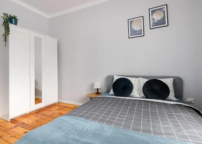 Radunia Przy Dworcu Free Parking 格但斯克