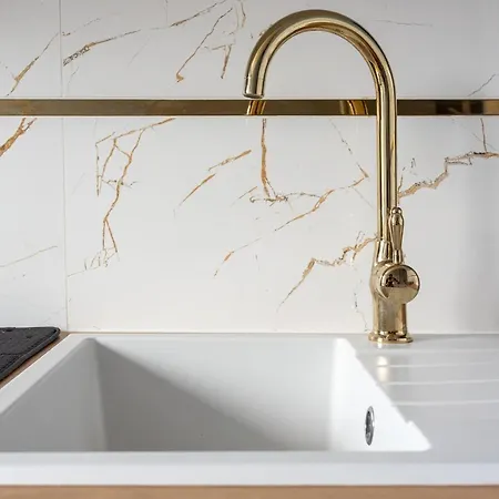 Radunia Przy Dworcu Free Parking * Gdańsk