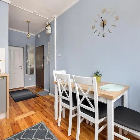 Radunia Przy Dworcu Free Parking Gdańsk