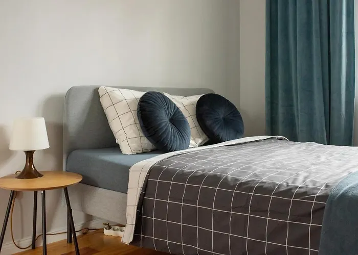 Radunia Przy Dworcu Free Parking *